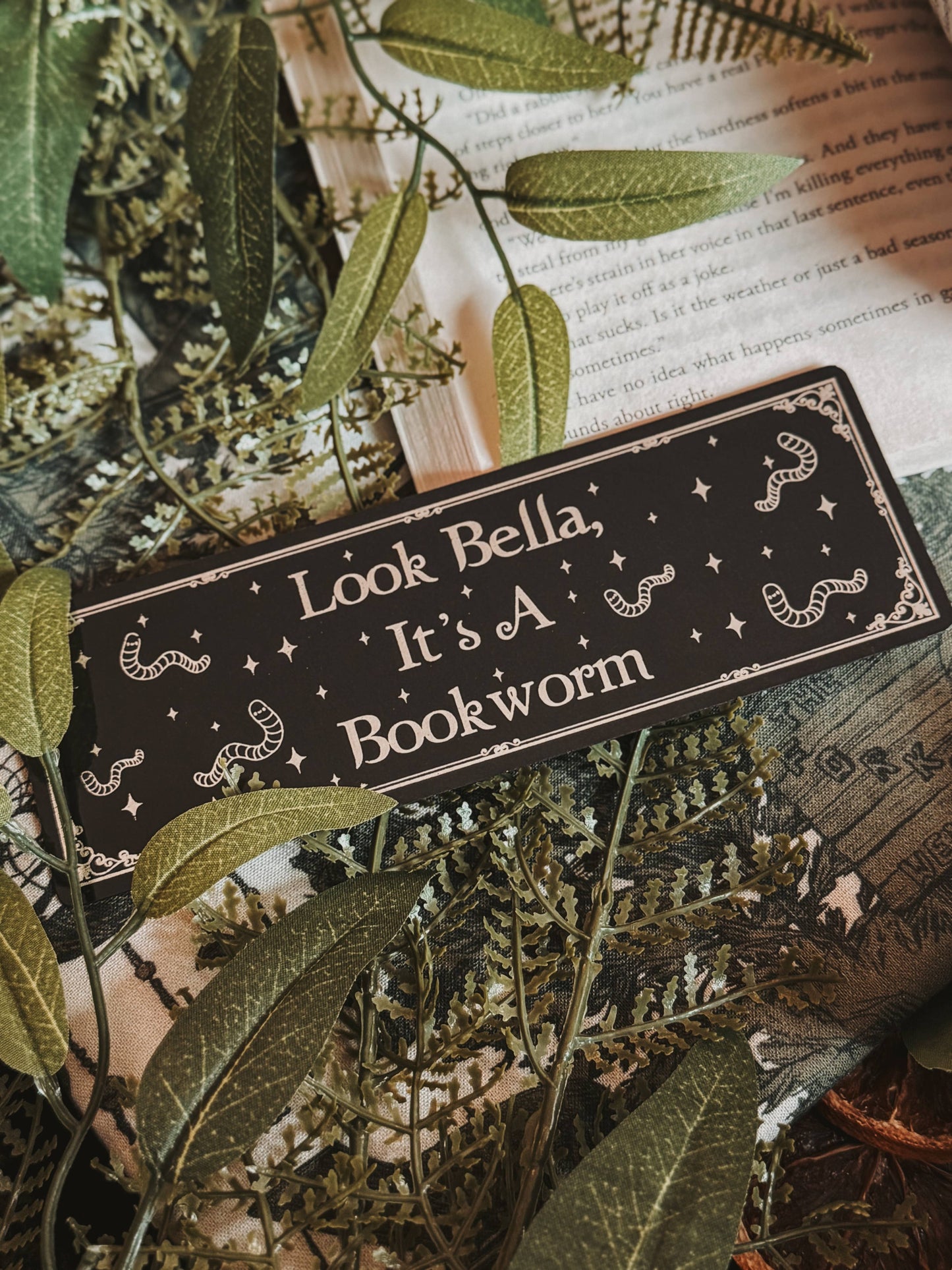 Twilight Forks, WA Foil Bookish Bookmarks: Bookworm / Tassel
